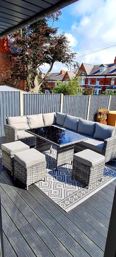 Lovely Unit Elgin Drive Coastal Bliss Your Seaside Retreat With City Excitement Wallasey Exterior foto